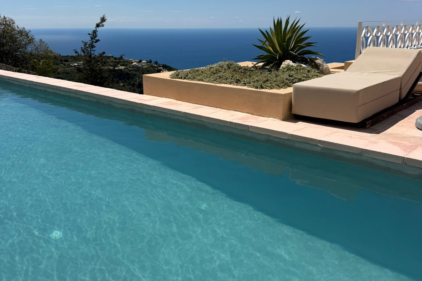 The pool at Casa Condriada Villa overlooking the Ionian Sea, Lefkada